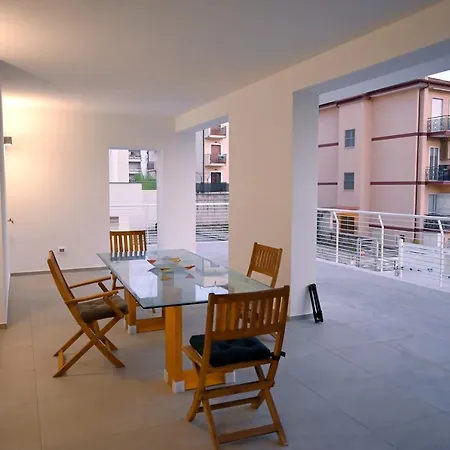 Apartment Palazzo Mosillo *